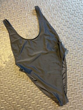 Forever 21 Black Scoop-Back High Cut One-Piece Swimsuit Size Large